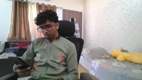 Mask Boy online show from January 9, 5:34 am