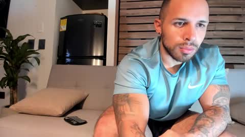 Mason Andre online show from February 20, 1:46 am