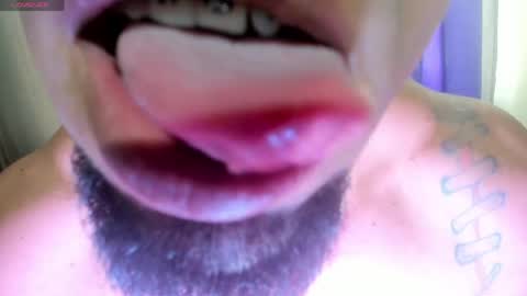 massimo_cruz online show from May 19, 1:28 pm