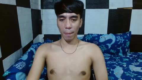 massive_boner02 online show from January 12, 4:49 am