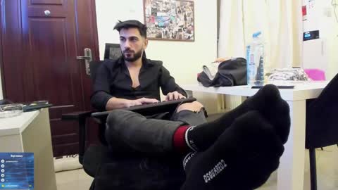 Snapshot of master9four chatting on February 26, 7:03 pm Matthew online show from February 26, 7:03 pm