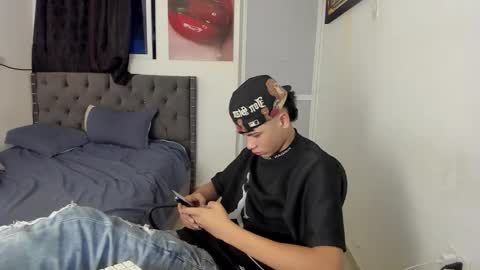 master_boy28 online show from March 15, 6:21 am