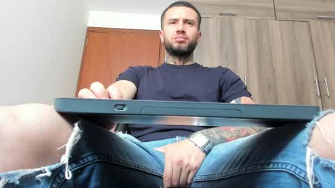 Snapshot of master_steven_01 chatting on September 26, 4:26 pm steven  online show from September 26, 4:26 pm