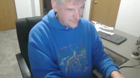 Snapshot of master_thorn chatting on January 2, 2:54 am Master Thorn online show from January 2, 2:54 am