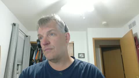 Snapshot of master_thorn chatting on September 13, 2:56 am Master Thorn online show from September 13, 2:56 am