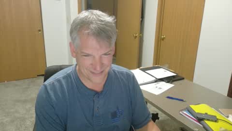 Snapshot of master_thorn chatting on September 24, 3:06 am Master Thorn online show from September 24, 3:06 am