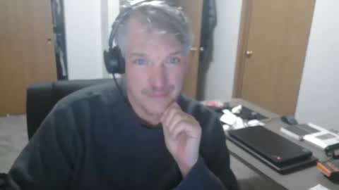 Snapshot of master_thorn chatting on January 23, 2:55 am Master Thorn online show from January 23, 2:55 am