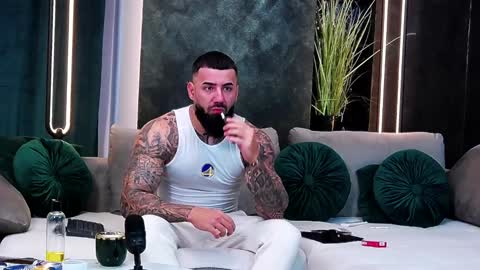 masterkingofmuscle online show from January 22, 6:31 am