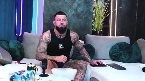 masterkingofmuscle online show from January 15, 7:05 am