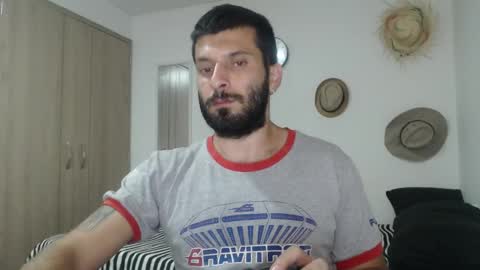 Snapshot of masterofinfatuation chatting on January 17, 3:12 am   online show from January 17, 3:12 am