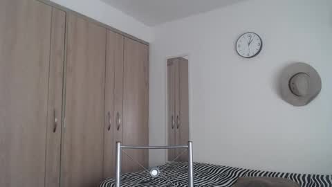 Snapshot of masterofinfatuation chatting on January 20, 2:46 pm   online show from January 20, 2:46 pm