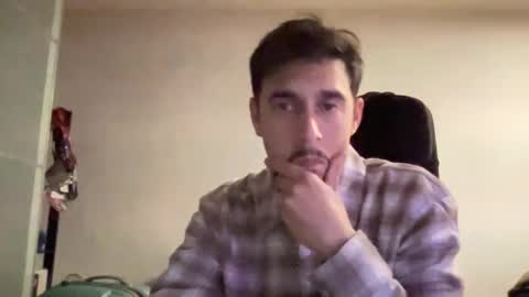 Aaron online show from January 6, 5:38 pm