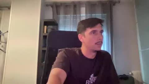 Aaron online show from September 30, 5:38 pm