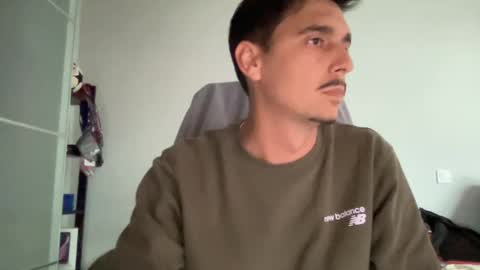 Aaron online show from March 11, 4:40 pm