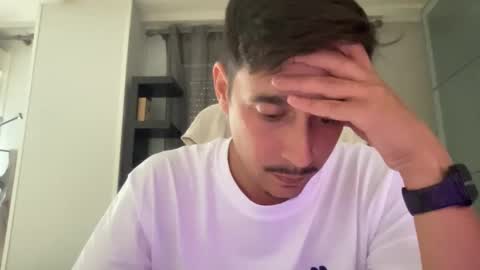 Aaron online show from September 28, 1:53 pm