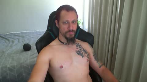 Snapshot of matchy666 chatting on December 28, 1:08 am Matchy online show from December 28, 1:08 am