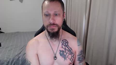 Snapshot of matchy666 chatting on October 13, 9:43 pm Matchy online show from October 13, 9:43 pm