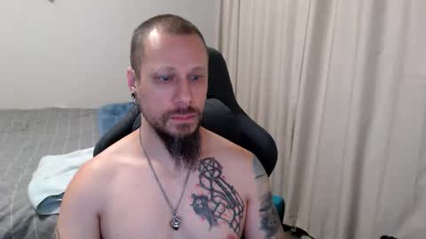 Snapshot of matchy666 chatting on October 24, 8:05 am Matchy online show from October 24, 8:05 am