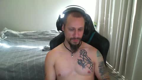 Snapshot of matchy666 chatting on January 29, 5:19 am Matchy online show from January 29, 5:19 am