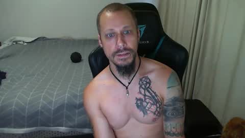 Snapshot of matchy666 chatting on February 21, 7:01 am Matchy online show from February 21, 7:01 am