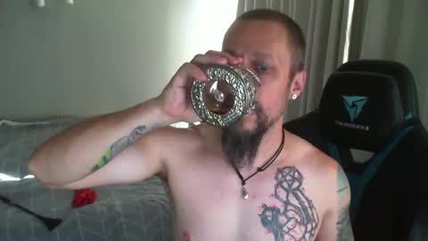 Snapshot of matchy666 chatting on January 23, 5:45 am Matchy online show from January 23, 5:45 am