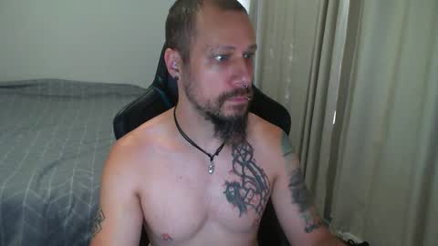 Snapshot of matchy666 chatting on February 17, 8:47 pm Matchy online show from February 17, 8:47 pm