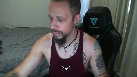 Snapshot of matchy666 chatting on February 10, 7:49 pm Matchy online show from February 10, 7:49 pm