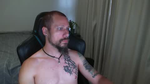 Snapshot of matchy666 chatting on January 14, 7:17 am Matchy online show from January 14, 7:17 am