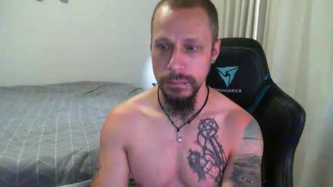 Snapshot of matchy666 chatting on March 4, 12:18 am Matchy online show from March 4, 12:18 am