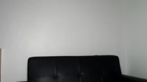 mateo_zeus online show from February 18, 5:00 pm