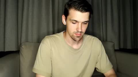 mateo_zeus online show from December 5, 2:22 pm