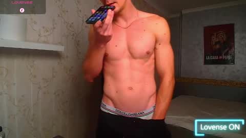 MateoBenjamin online show from November 18, 6:17 am