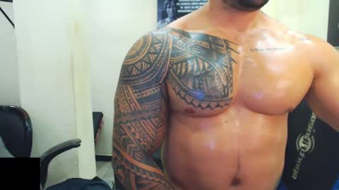 Mateo online show from April 16, 9:15 pm