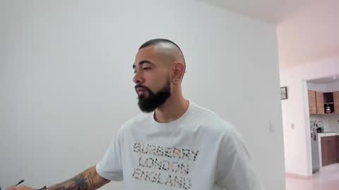 Matheus     online show from September 18, 4:20 pm