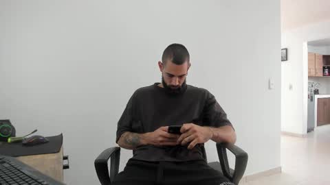 Matheus     online show from September 16, 2:40 pm