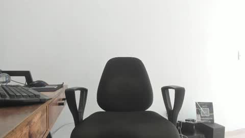 Matheus     online show from February 14, 6:29 pm