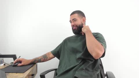 Matheus     online show from February 19, 4:33 pm