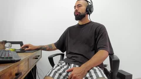 Matheus     online show from October 2, 3:49 pm