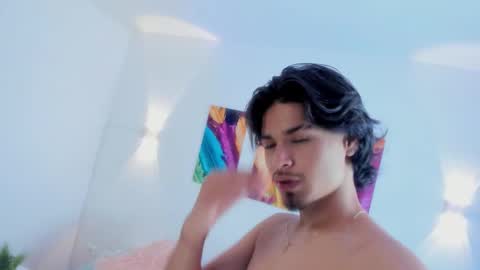 Mathew online show from December 4, 7:10 pm