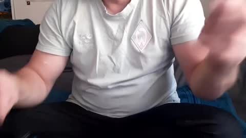 Snapshot of matten80 chatting on January 11, 11:23 am matten80 online show from January 11, 11:23 am