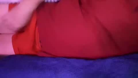 Snapshot of matten80 chatting on January 1, 1:37 am matten80 online show from January 1, 1:37 am