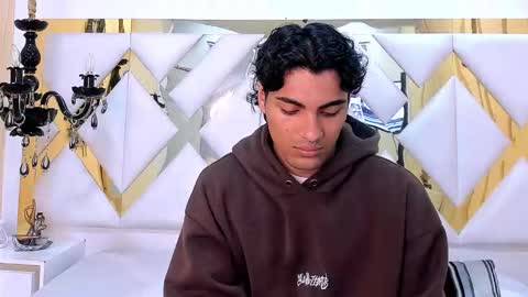 mattfiore online show from December 16, 12:01 pm