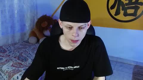 MatthewBoy online show from December 12, 5:52 am