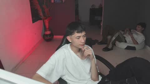 mattias     online show from February 7, 11:13 pm