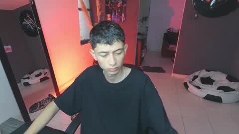 mattias     online show from February 8, 6:22 pm