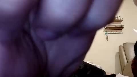 mattphewjoneqs online show from December 17, 8:23 am