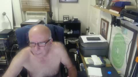 Maurice online show from December 12, 11:47 pm