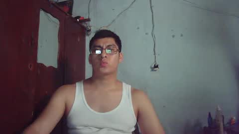 Mauro online show from March 2, 10:45 pm