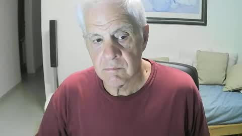 max_2017 online show from January 7, 1:54 am