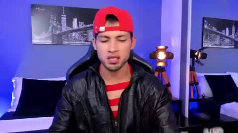 Max Conor online show from September 15, 3:02 pm